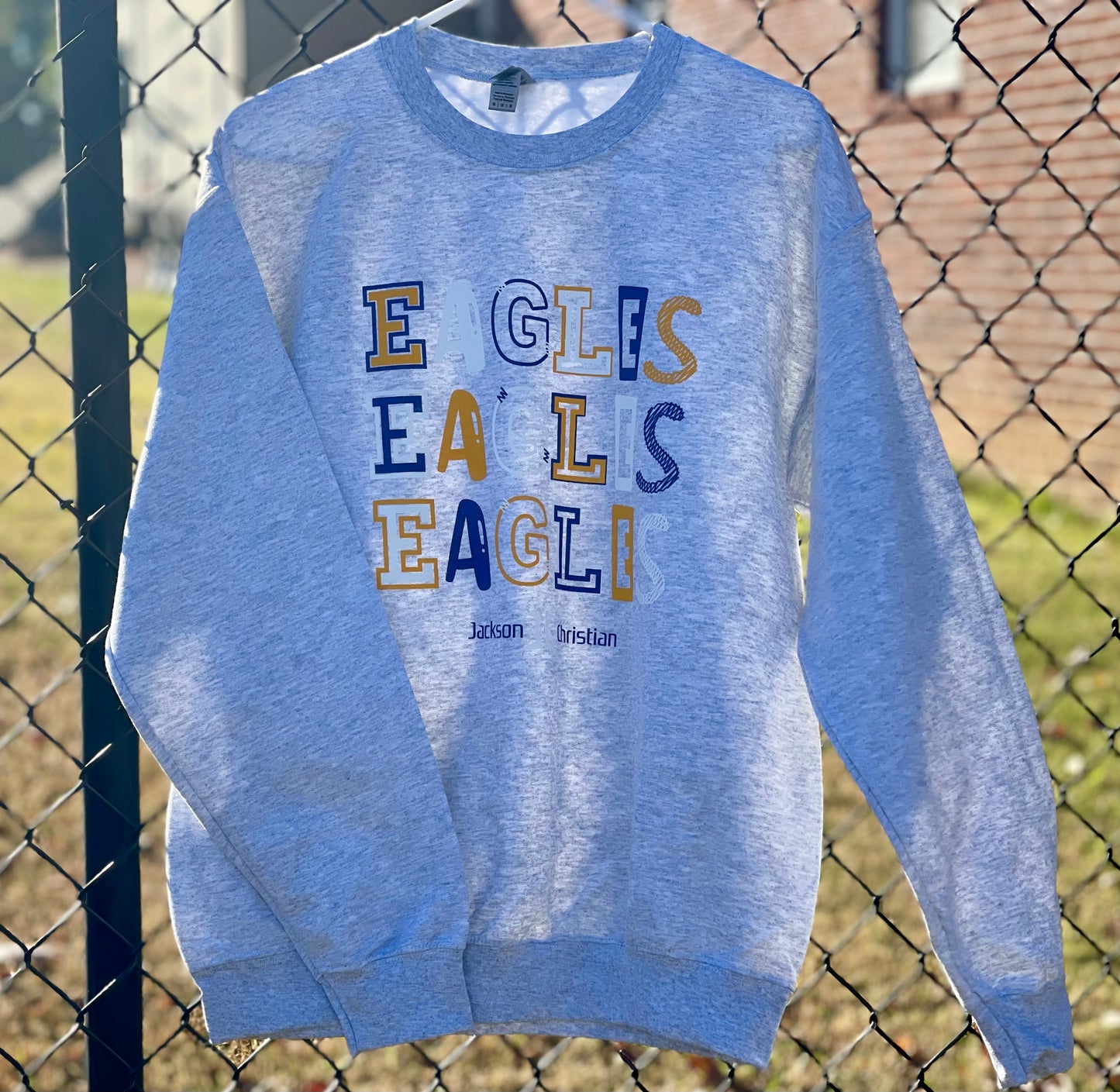 Gildan- 3 Eagles Crewneck