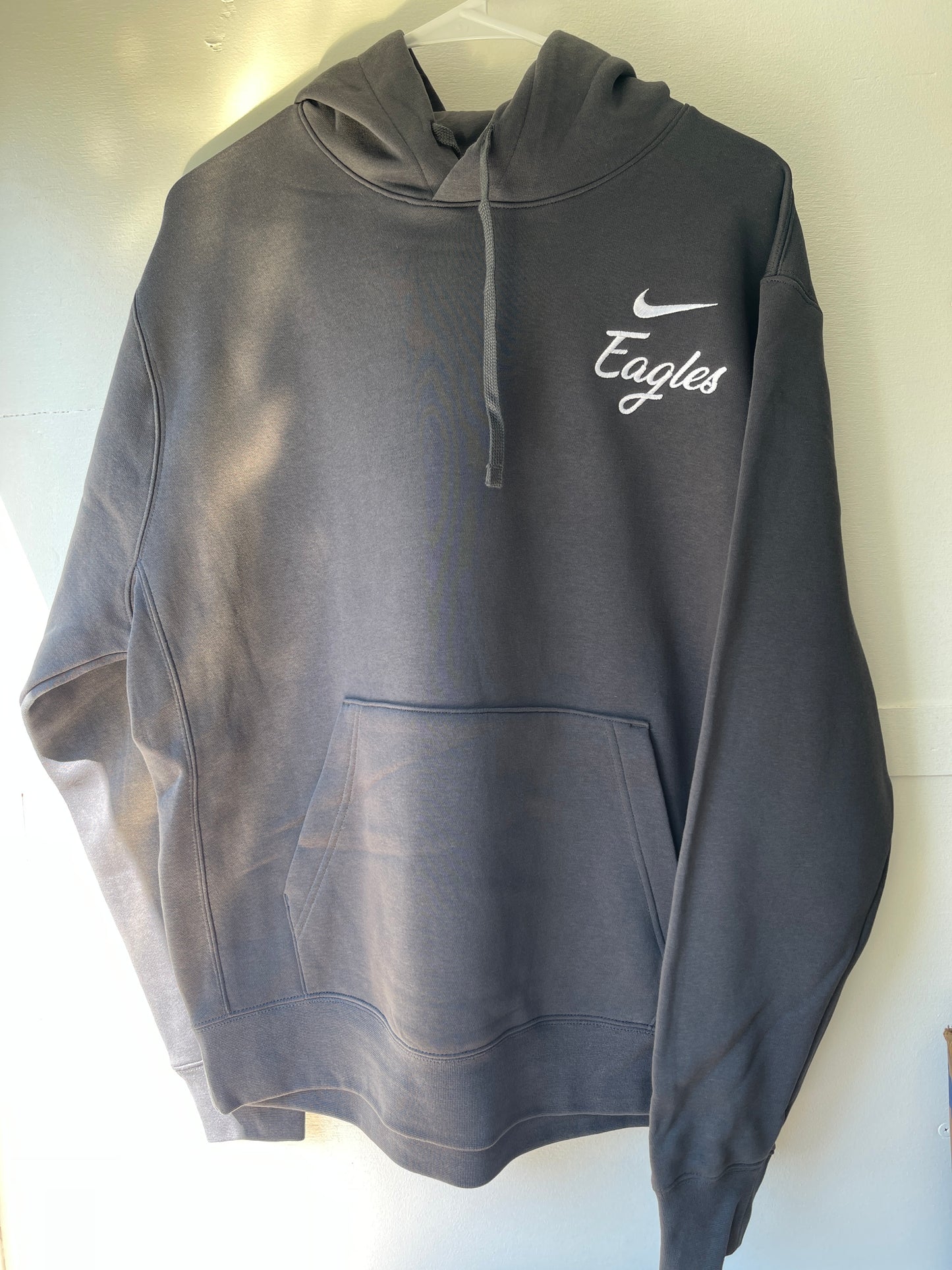 Nike Club Fleece Hoodie (Script Eagles)