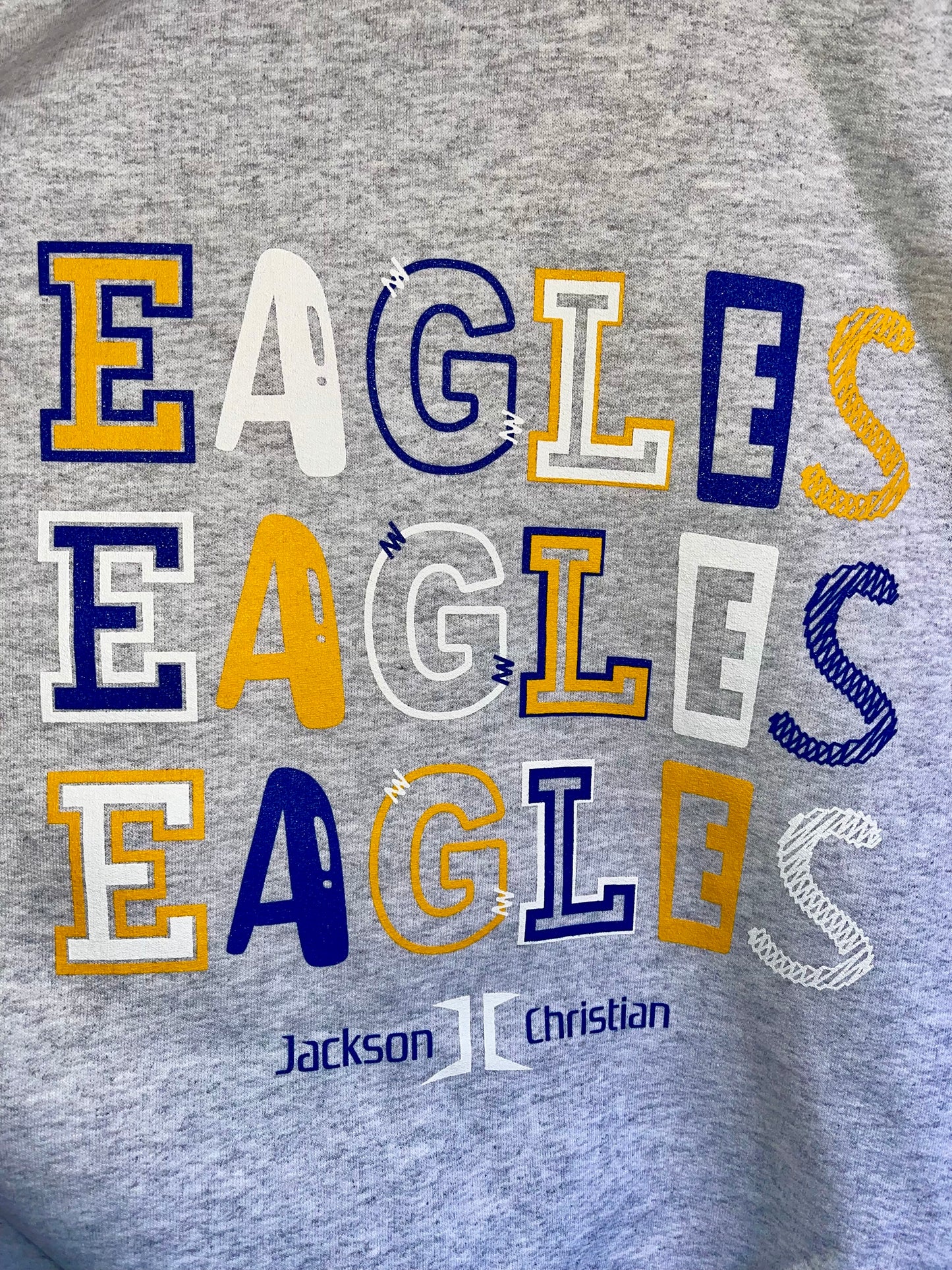 Gildan- 3 Eagles Crewneck